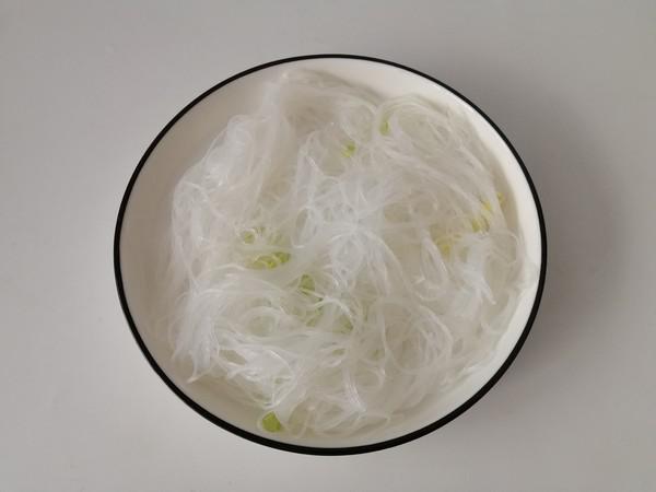 蠔油蒜蓉粉絲娃娃菜的做法-家常味蒸菜譜