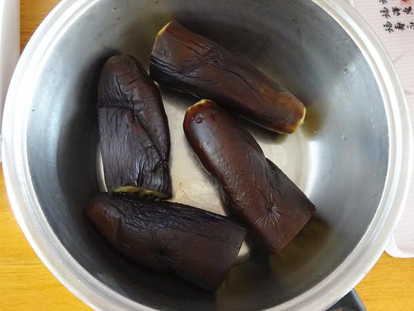 去火又瘦身的茄子拌苦菊的做法-咸鮮味拌菜譜