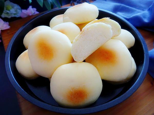 香甜營養(yǎng)又頂飽，老少皆宜的牛奶雞蛋餅的做法-奶香味烤菜譜