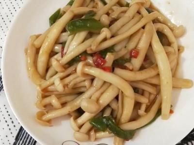 素炒海鮮菇的做法-家常味炒菜譜