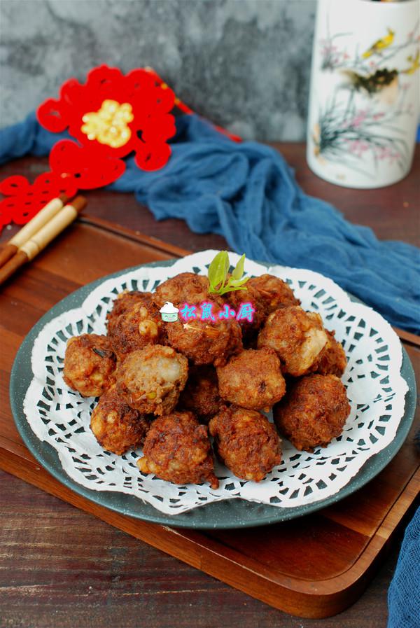 #冬至大如年#一口一個(gè)，焦脆鮮香的牛肉丸子的做法-家常味炸菜譜