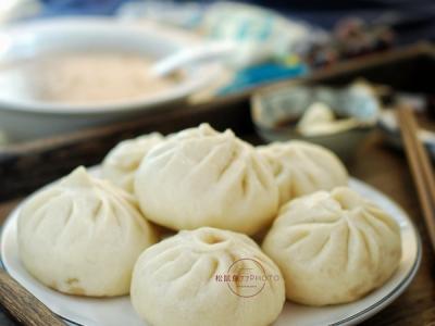#冬至大如年#包子直接上鍋蒸就錯了，多做這一步包子松軟白嫩不塌皮的做法-家常味蒸菜譜