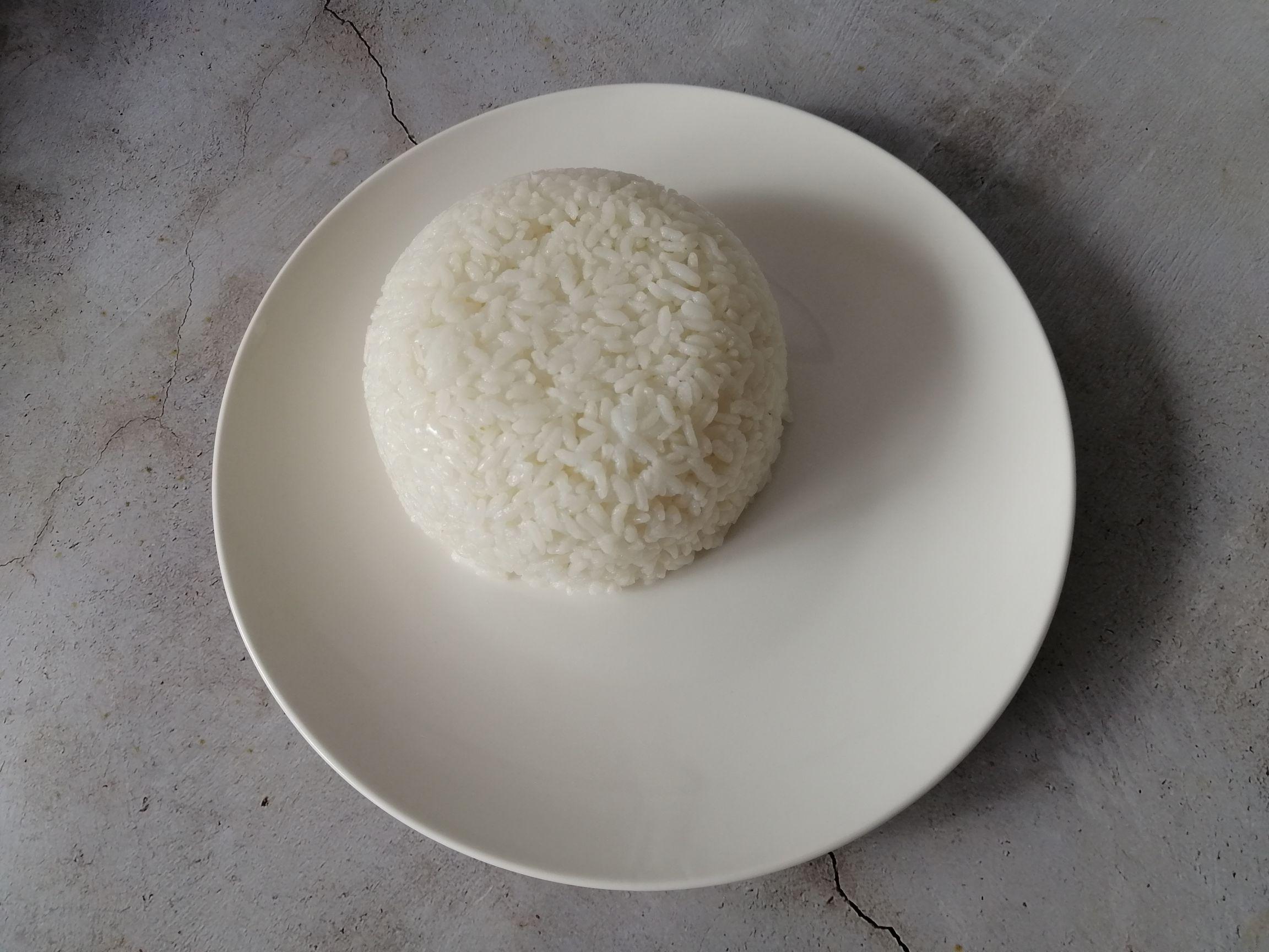 茄子肉丁蓋澆飯的做法-家常味炒菜譜-易網(wǎng)健康養(yǎng)生網(wǎng) 茄子肉丁蓋澆飯的做法-家常味炒菜譜