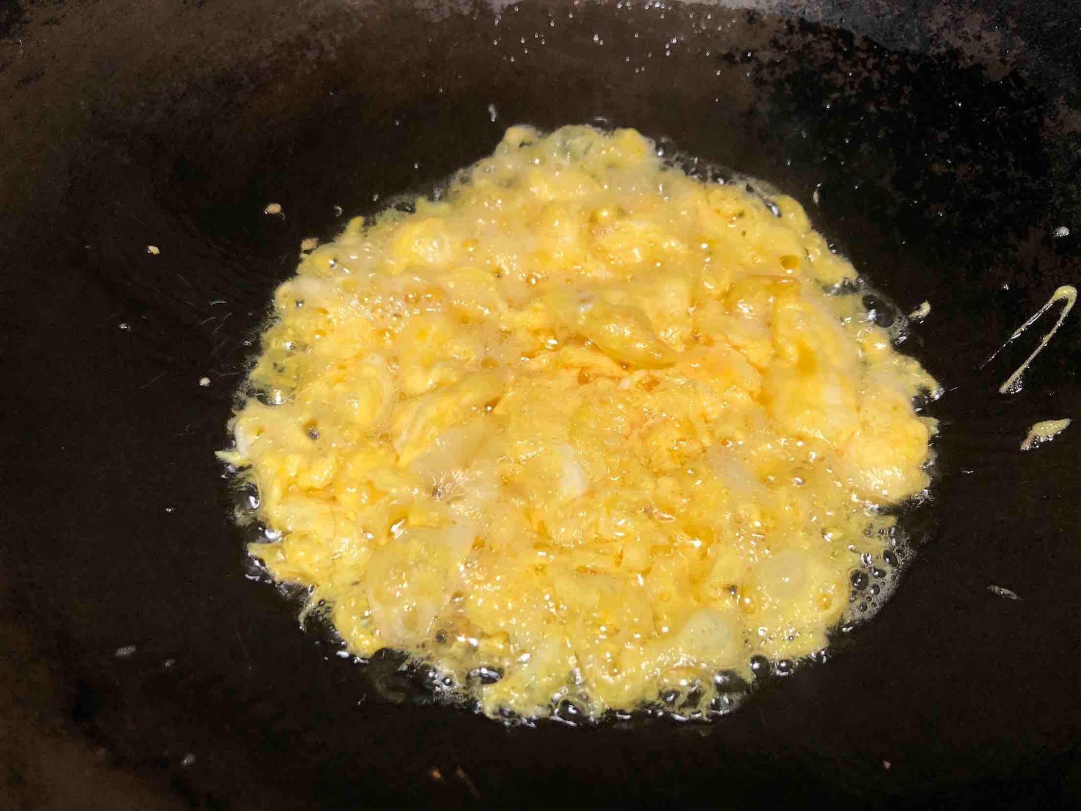 香腸炒面的做法-咸鮮味炒菜譜