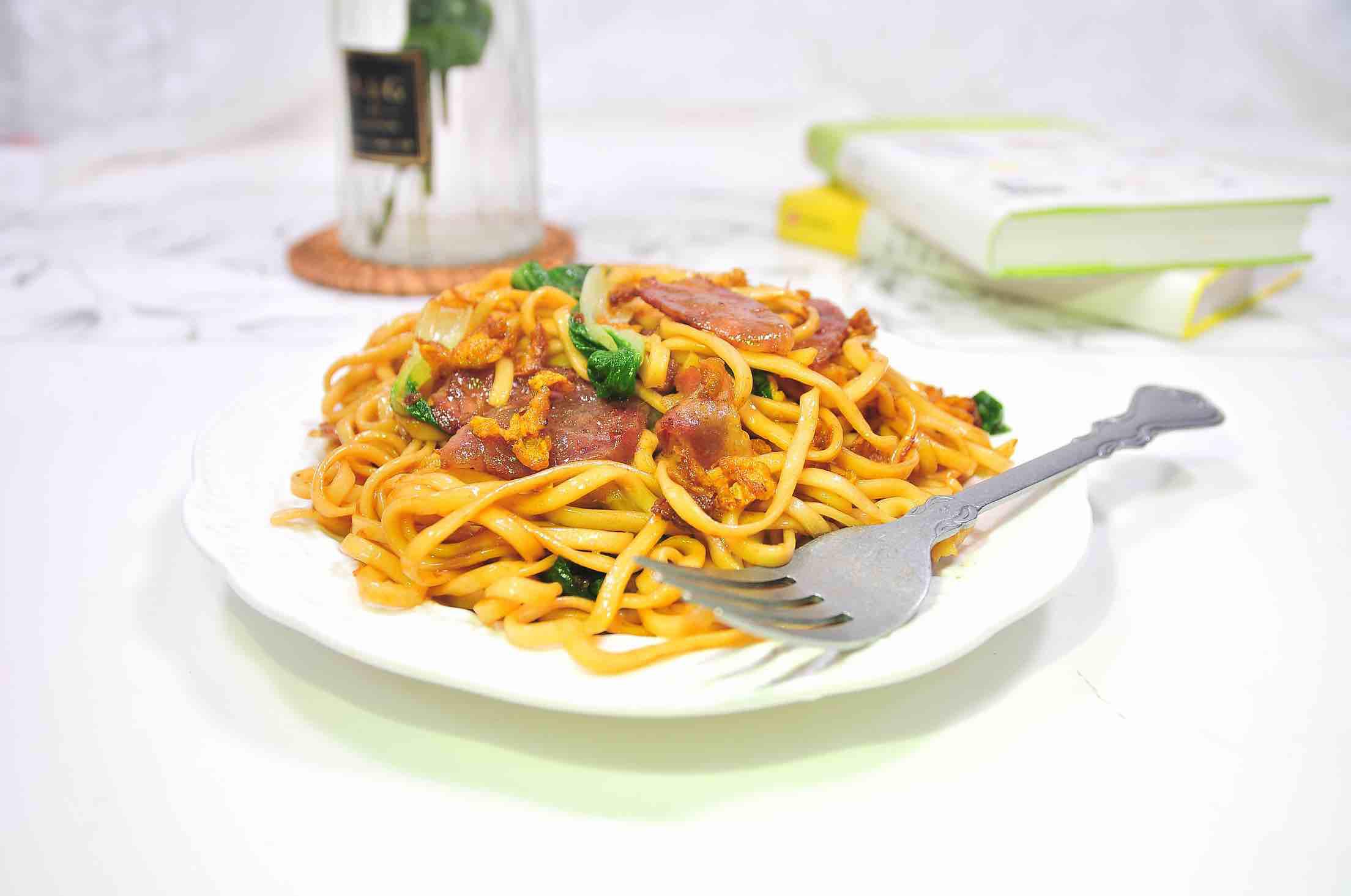 香腸炒面的做法-咸鮮味炒菜譜