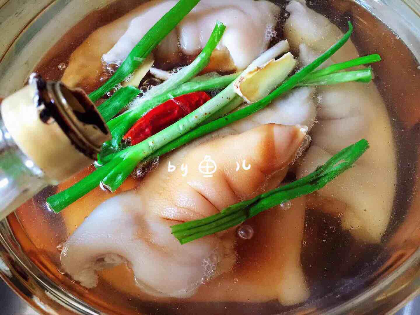 烤豬蹄的做法-香辣味烤菜譜