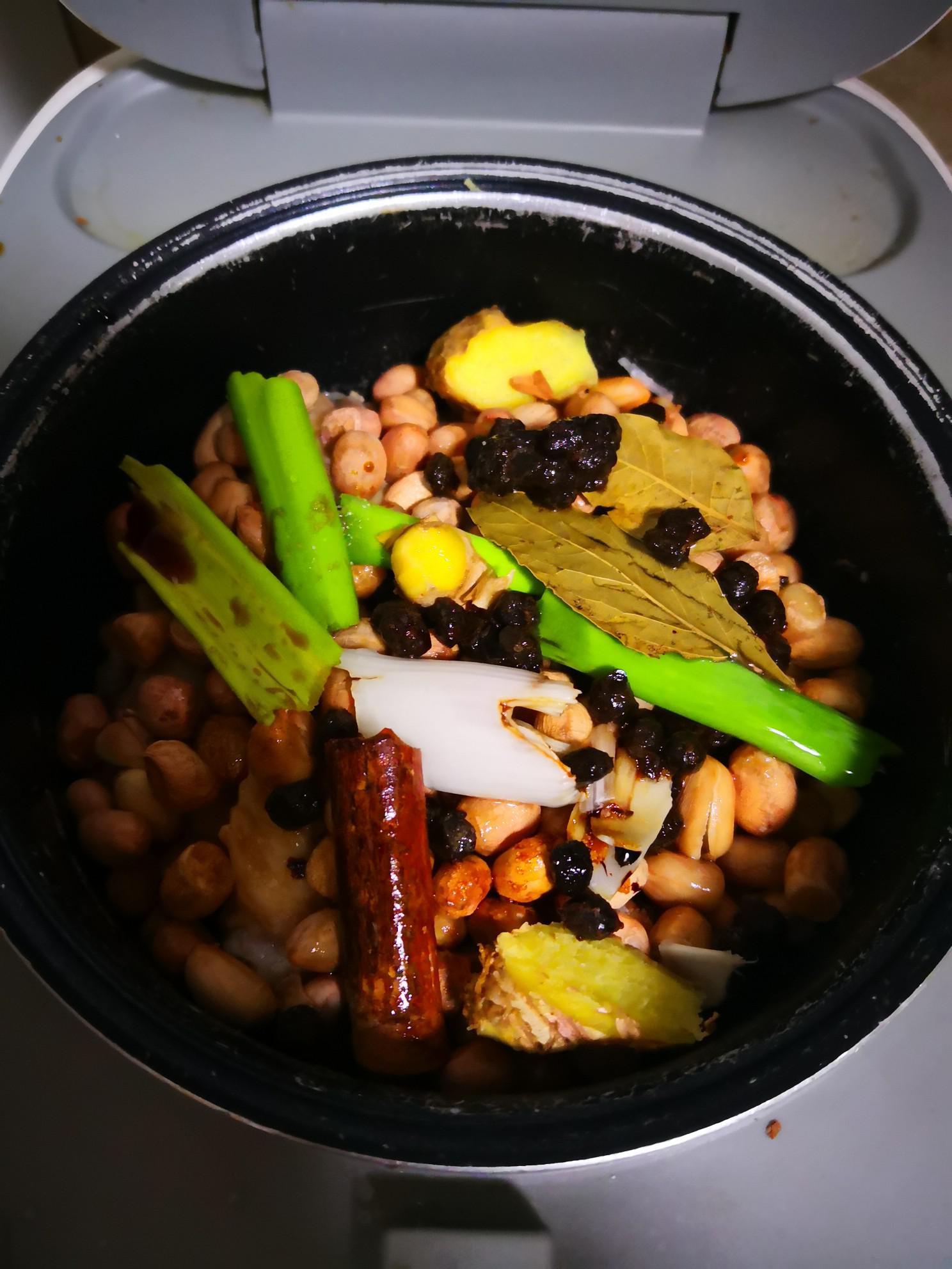 雞翅醬花生米的做法-醬香味醬菜譜