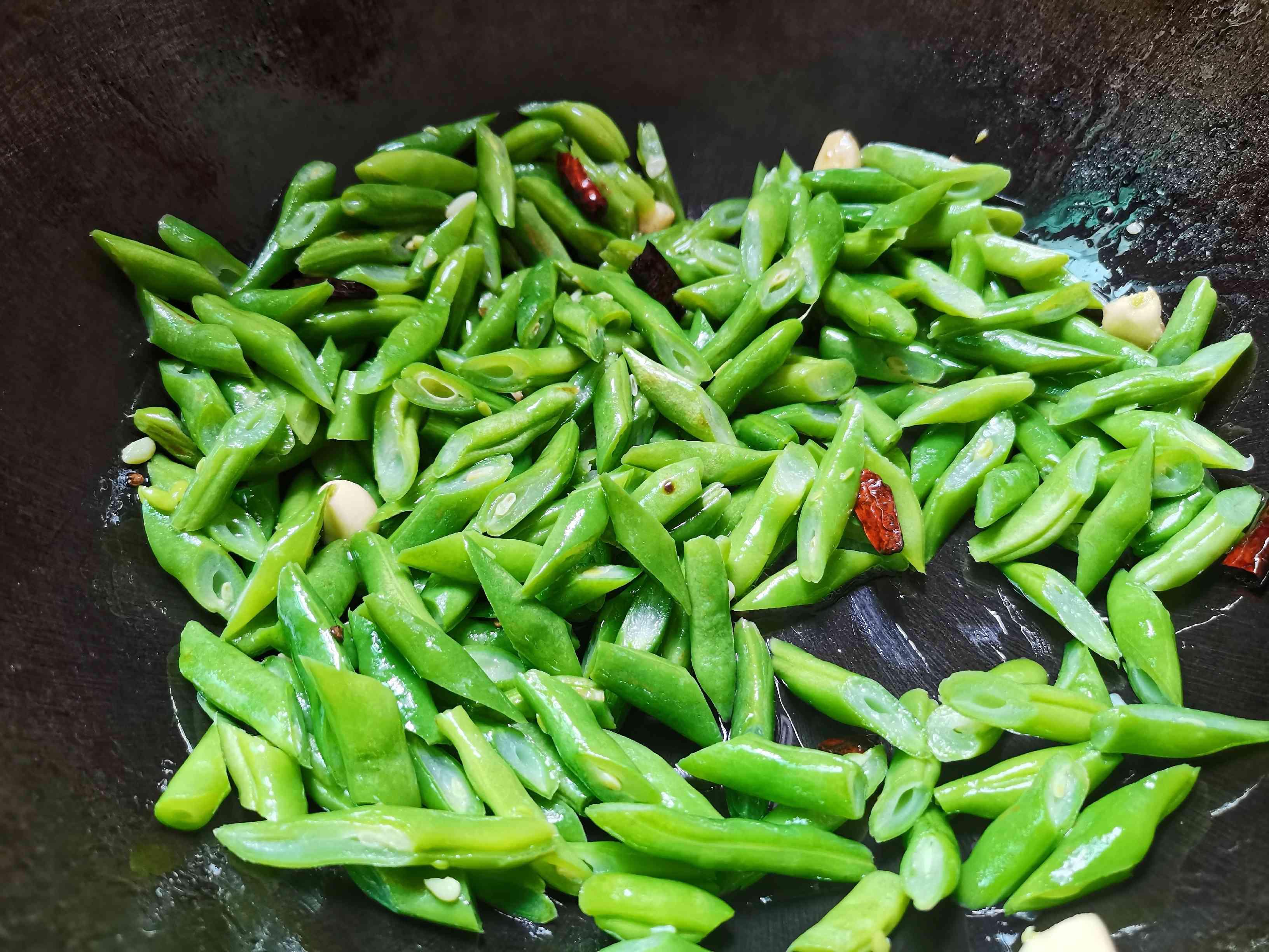 清炒四季豆的做法-家常味炒菜譜