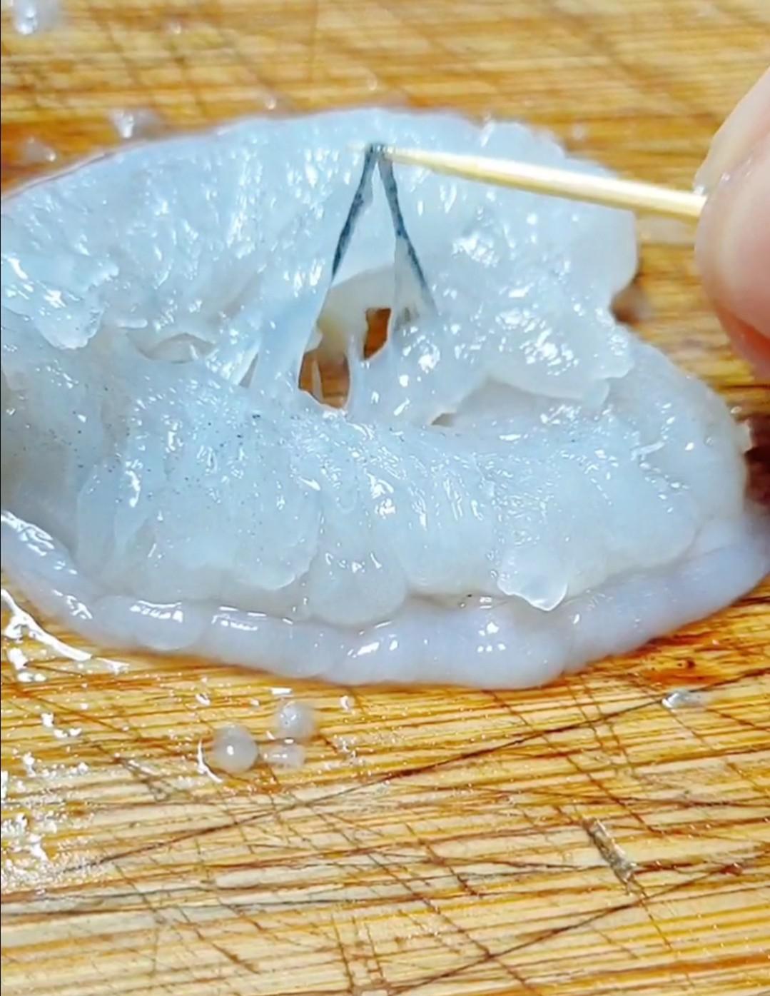 三彩大蝦的做法-家常味炸菜譜