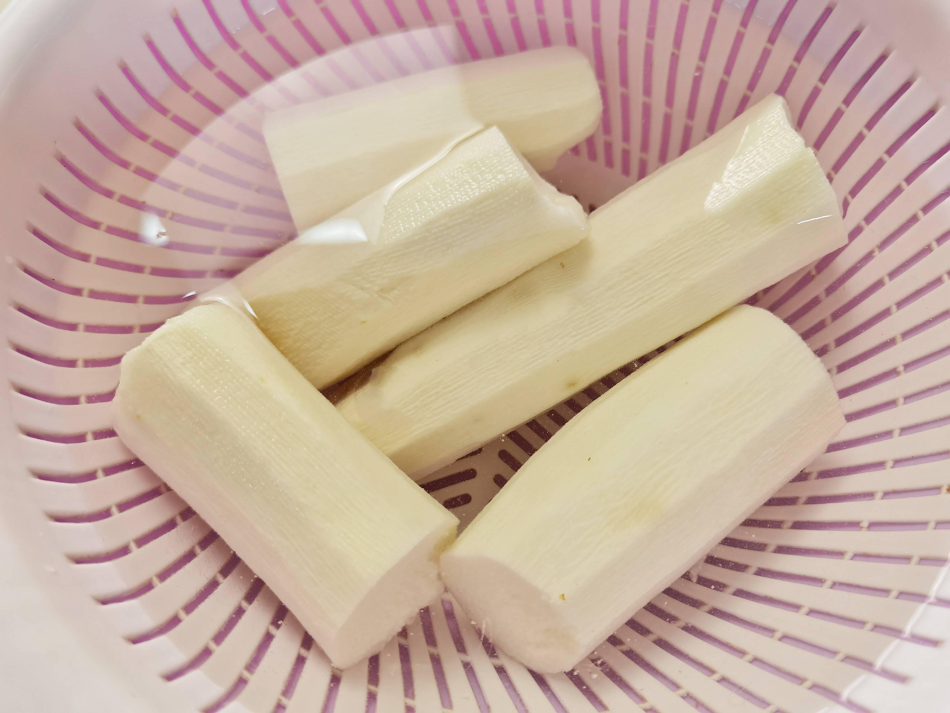 年夜飯花式?jīng)霾耍葺剿帲韵逻@口甜，2021光芒萬丈的做法-甜味蒸菜譜