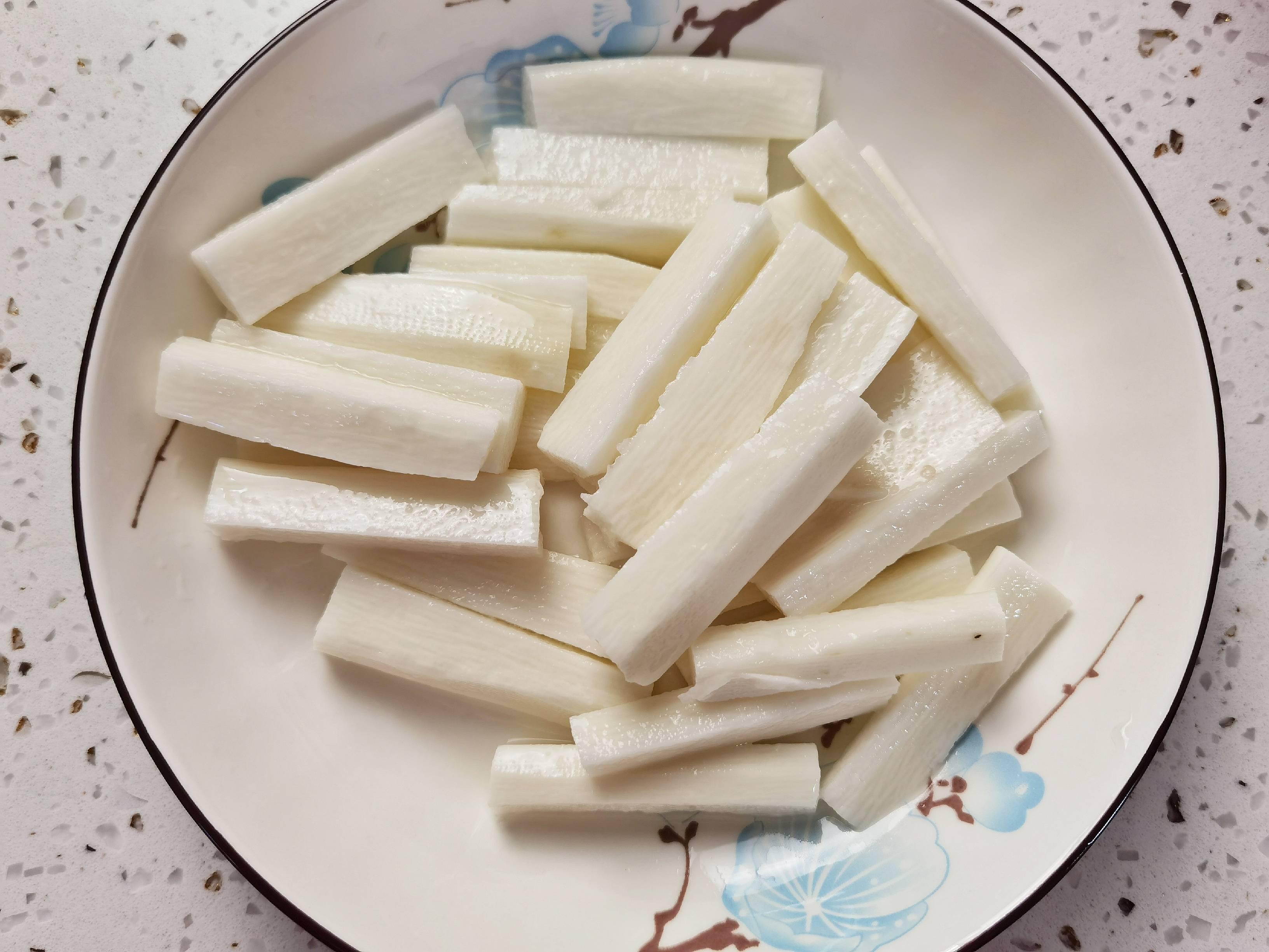 年夜飯花式?jīng)霾耍葺剿帲韵逻@口甜，2021光芒萬丈的做法-甜味蒸菜譜