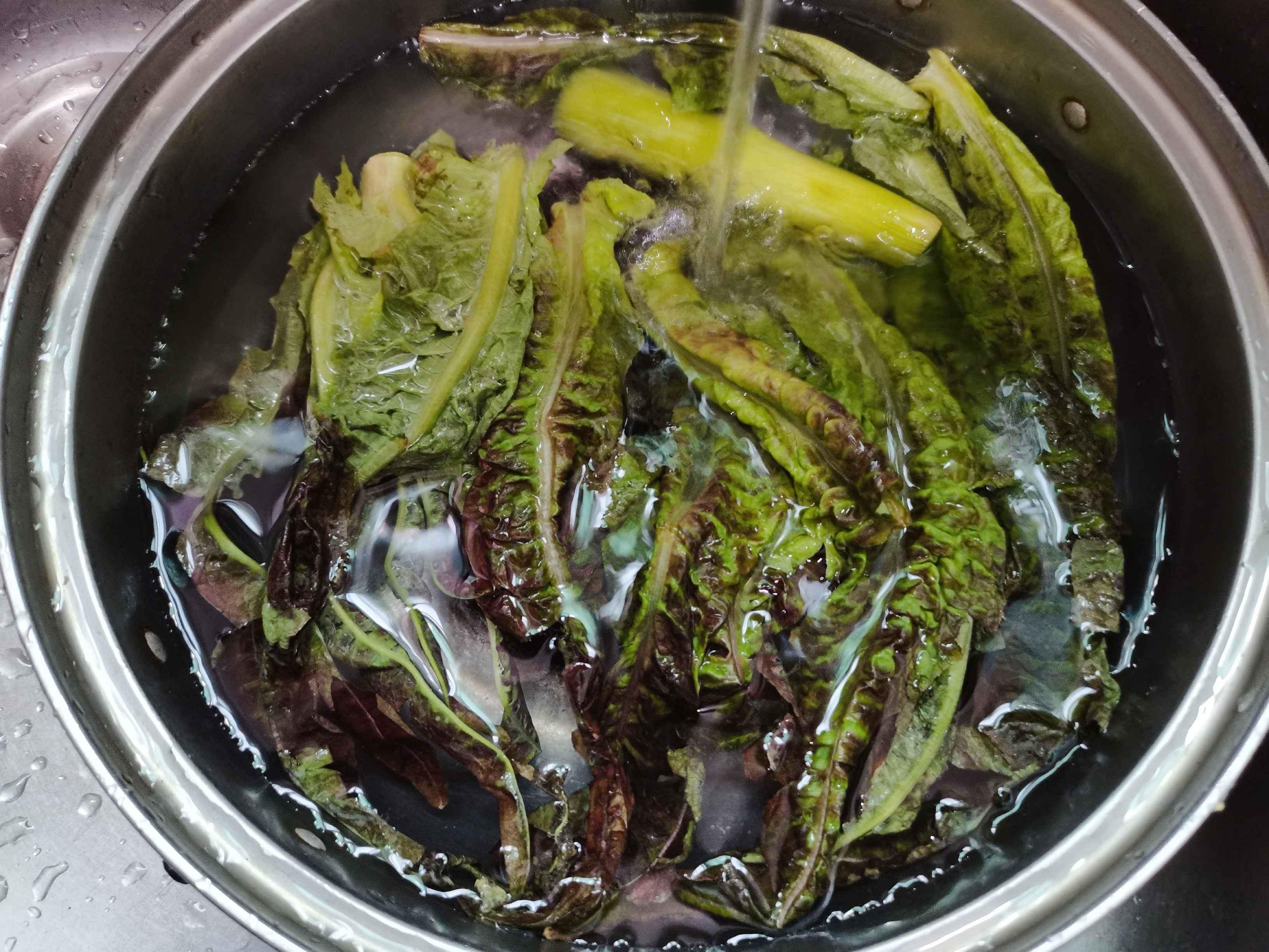 家常菜“清炒萵筍葉”的做法-家常味炒菜譜