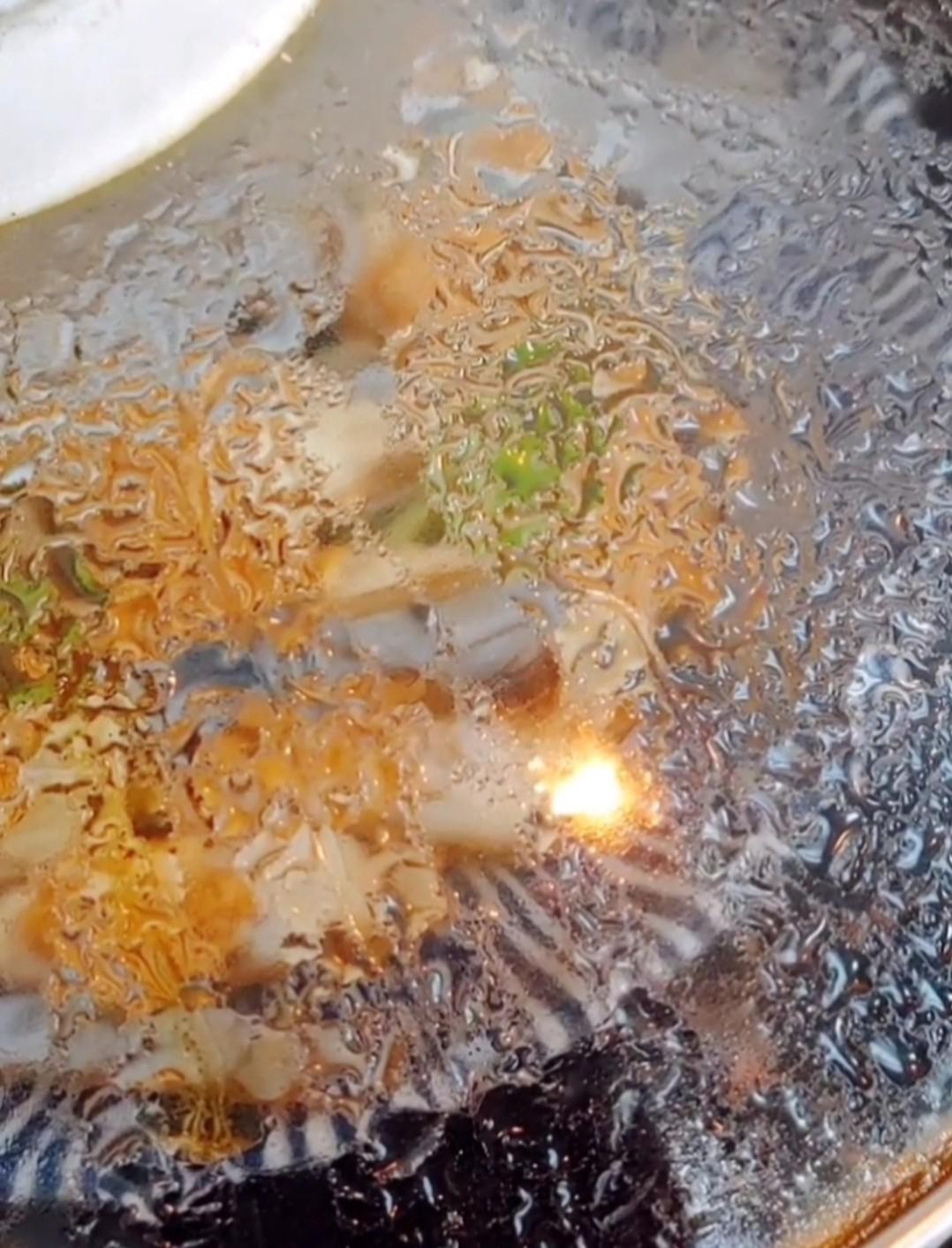 蒜蓉蟶子的做法-蒜香味蒸菜譜