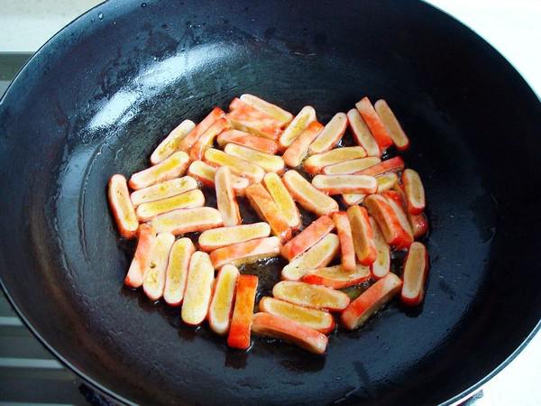 香菇炒蟹排的做法-家常味炒菜譜-易網健康養生網 香菇炒蟹排的做法-家常味炒菜譜