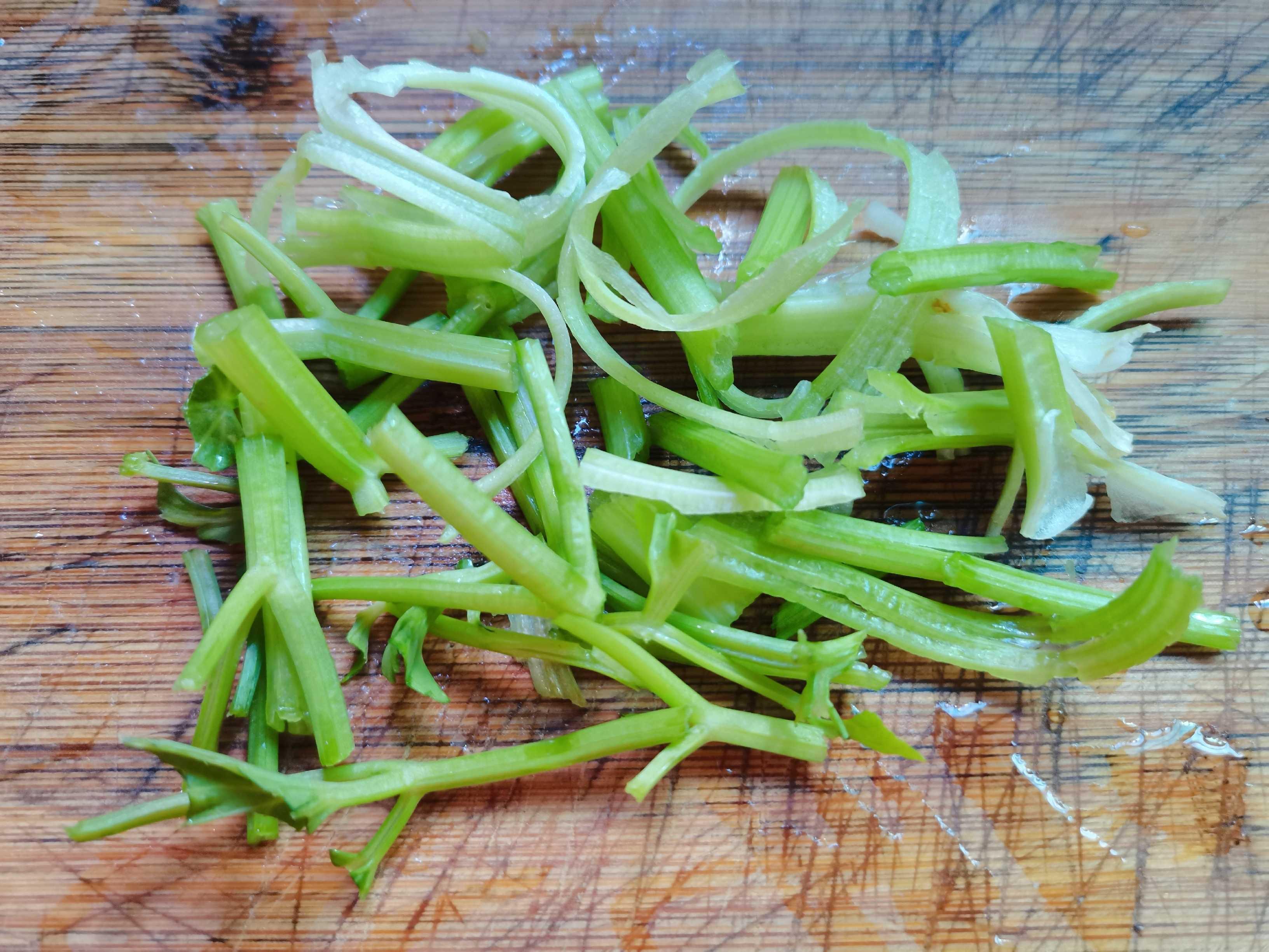 家常菜“清炒黃豆芽”的做法-家常味炒菜譜