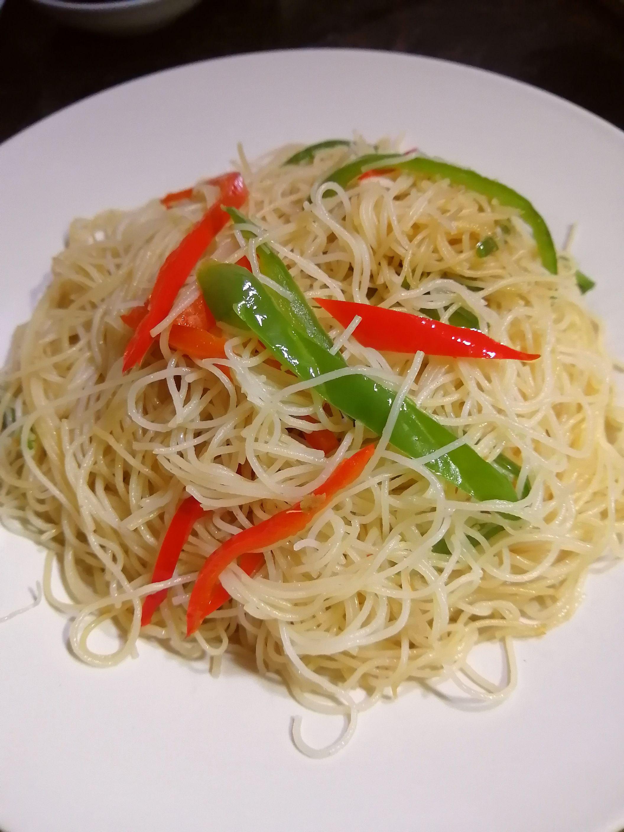 辣椒炒米粉的做法-家常味炒菜譜