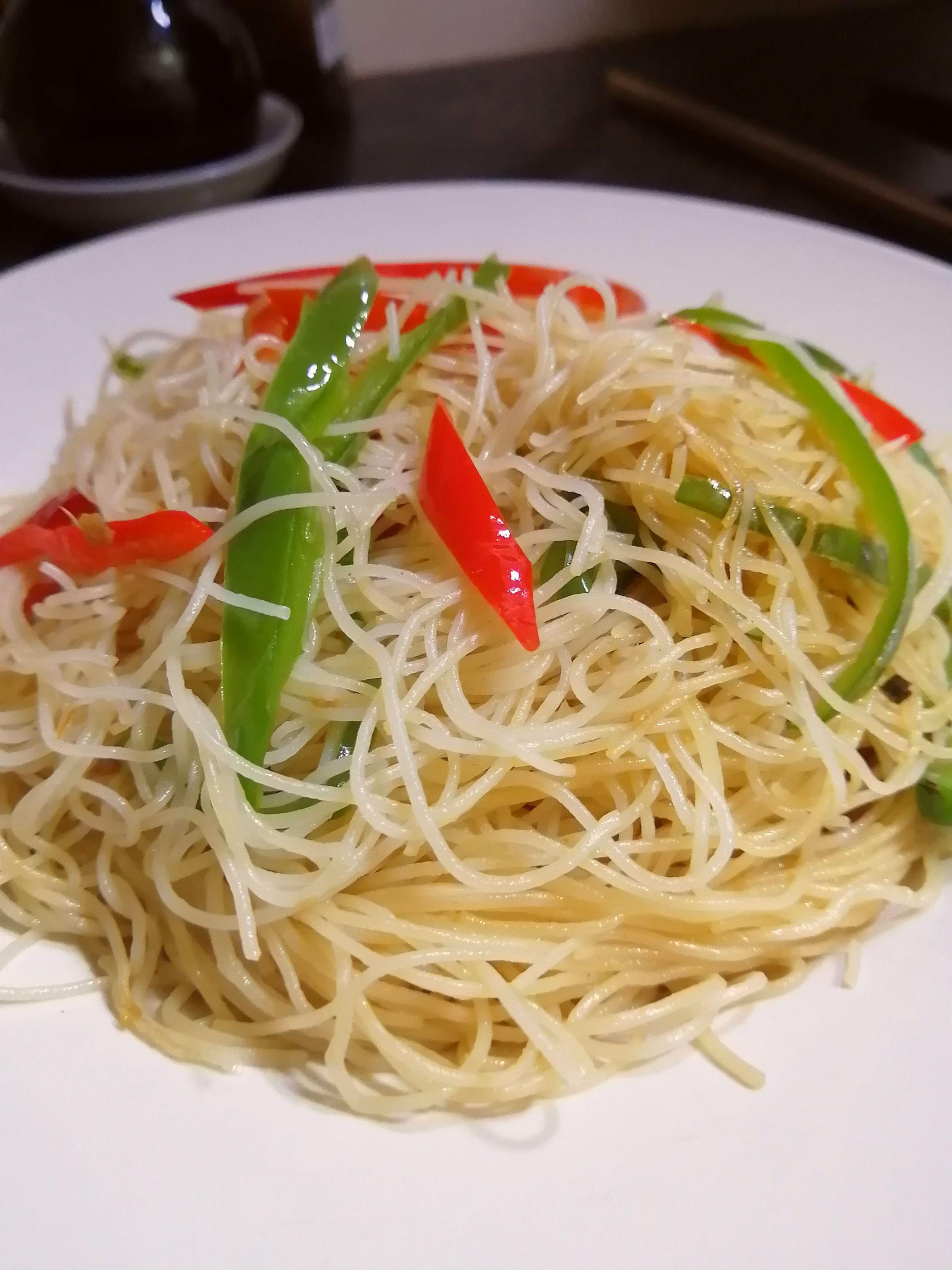 辣椒炒米粉的做法-家常味炒菜譜