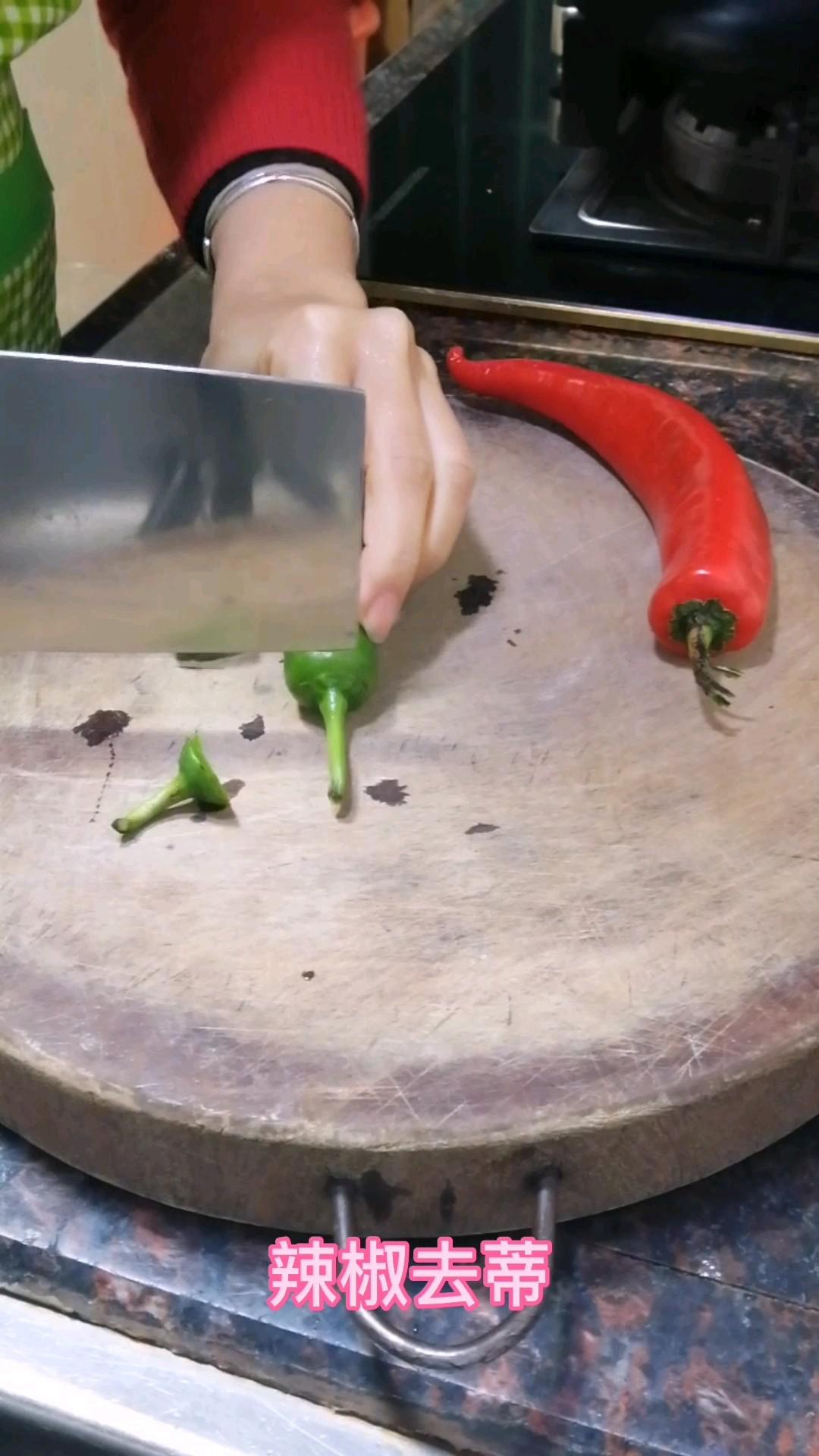 辣椒炒米粉的做法-家常味炒菜譜