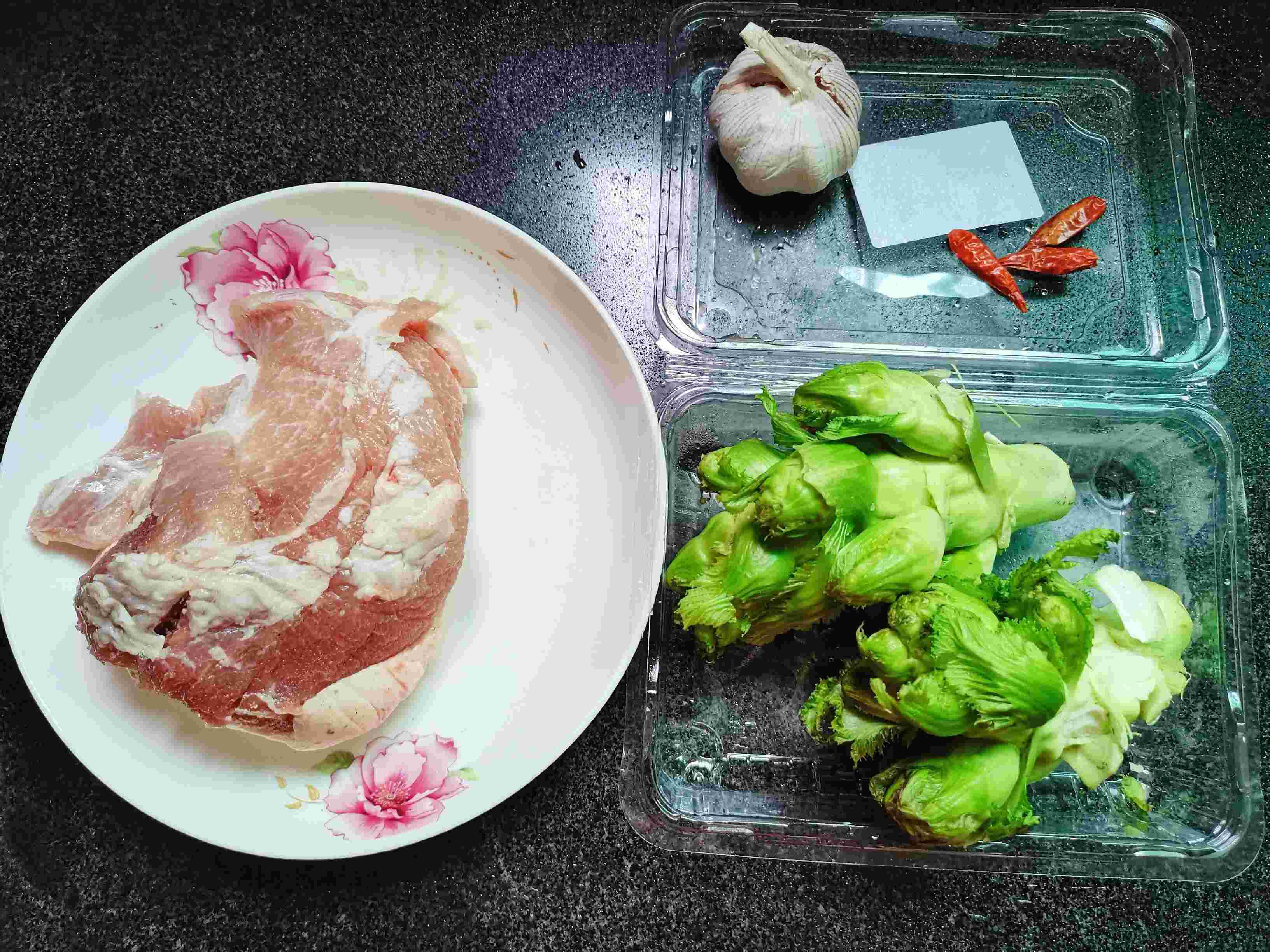 兒菜炒肉片的做法-家常味炒菜譜
