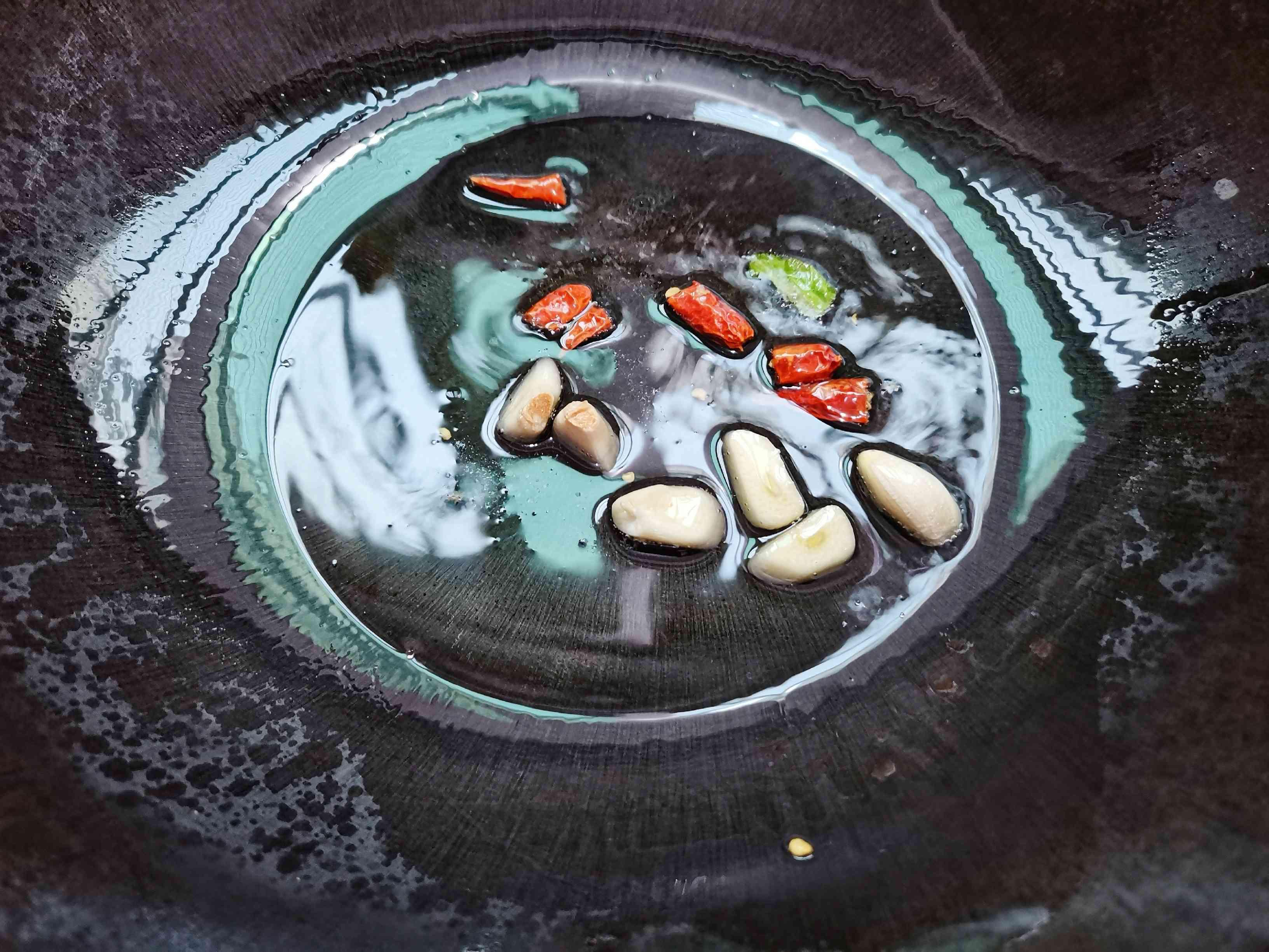 兒菜炒肉片的做法-家常味炒菜譜