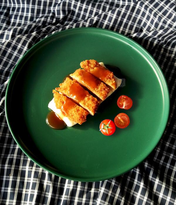 上海經典小吃豬排年糕的做法-酸甜味炸菜譜