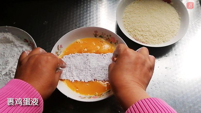 上海經典小吃豬排年糕的做法-酸甜味炸菜譜