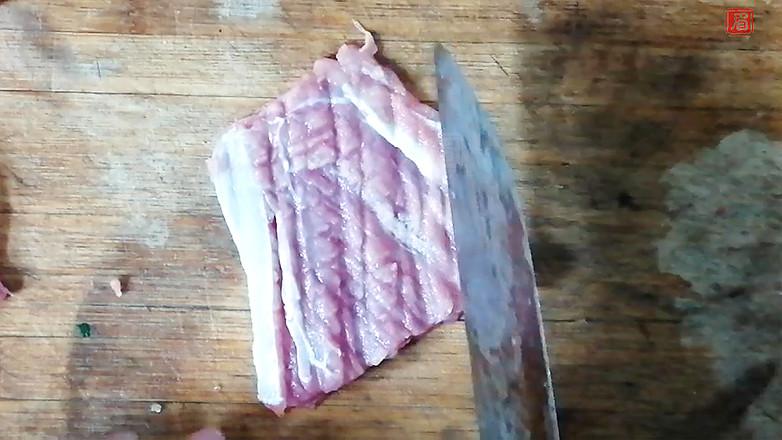 上海經典小吃豬排年糕的做法-酸甜味炸菜譜