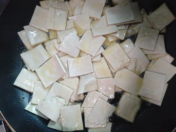 冷吃千張的做法-香辣味煎菜譜-易網健康養生網 冷吃千張的做法-香辣味煎菜譜