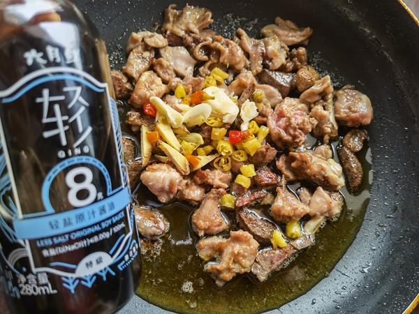 兔肉燒山藥的做法-家常味燒菜譜