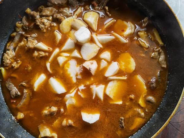 兔肉燒山藥的做法-家常味燒菜譜