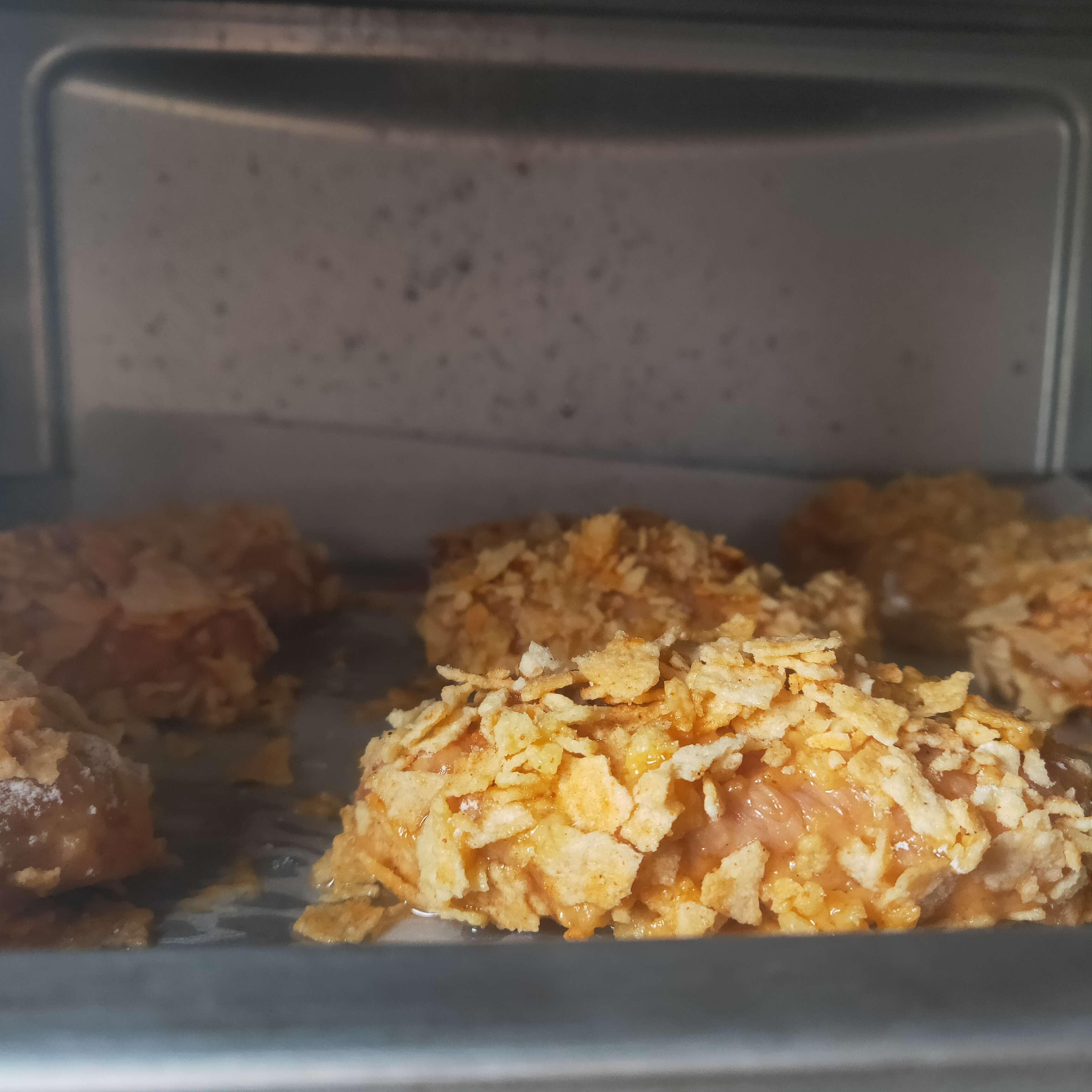 薯片雞翅的做法-家常味烤菜譜