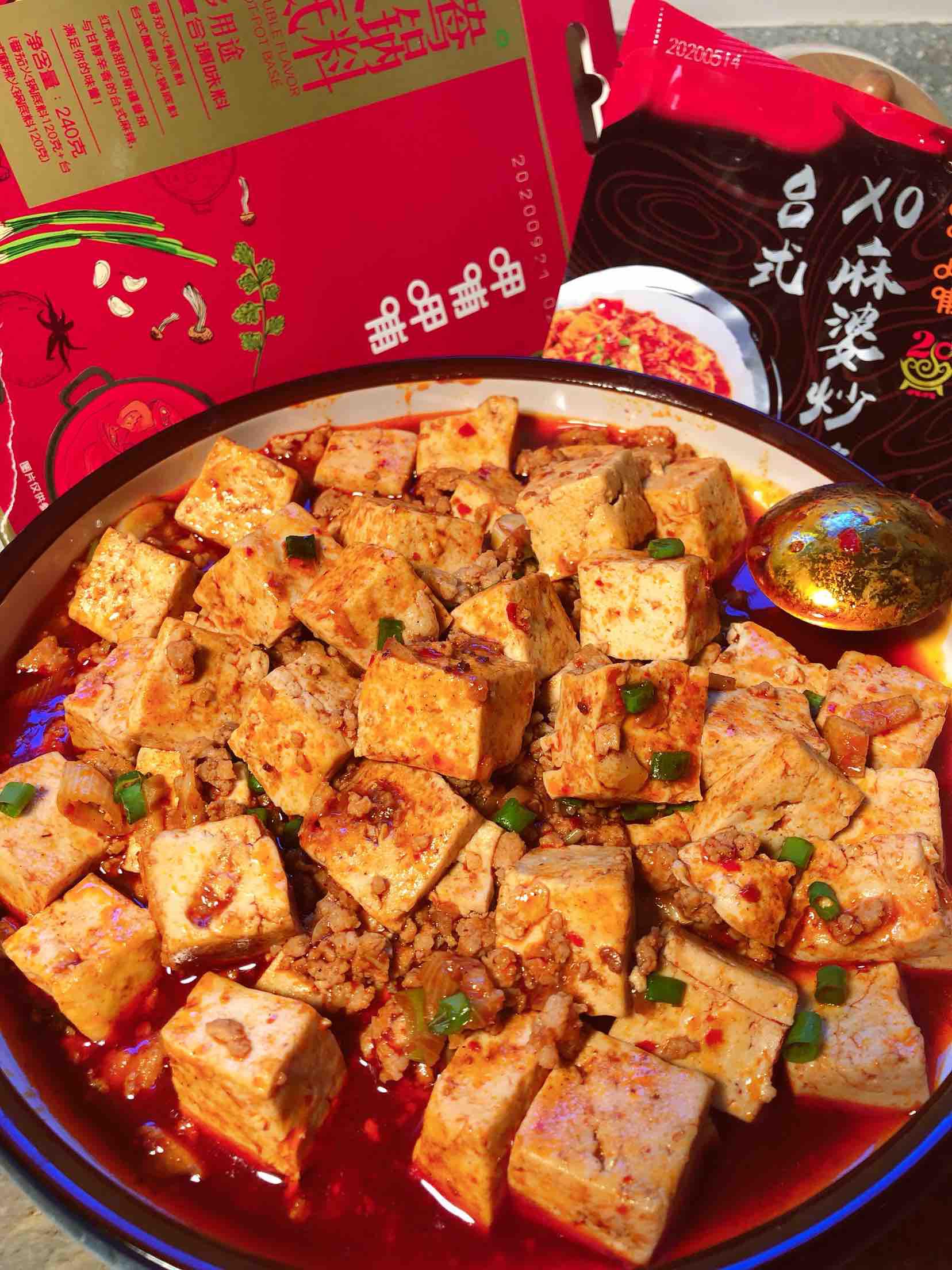 麻婆炒豆腐的做法-麻辣味炒菜譜