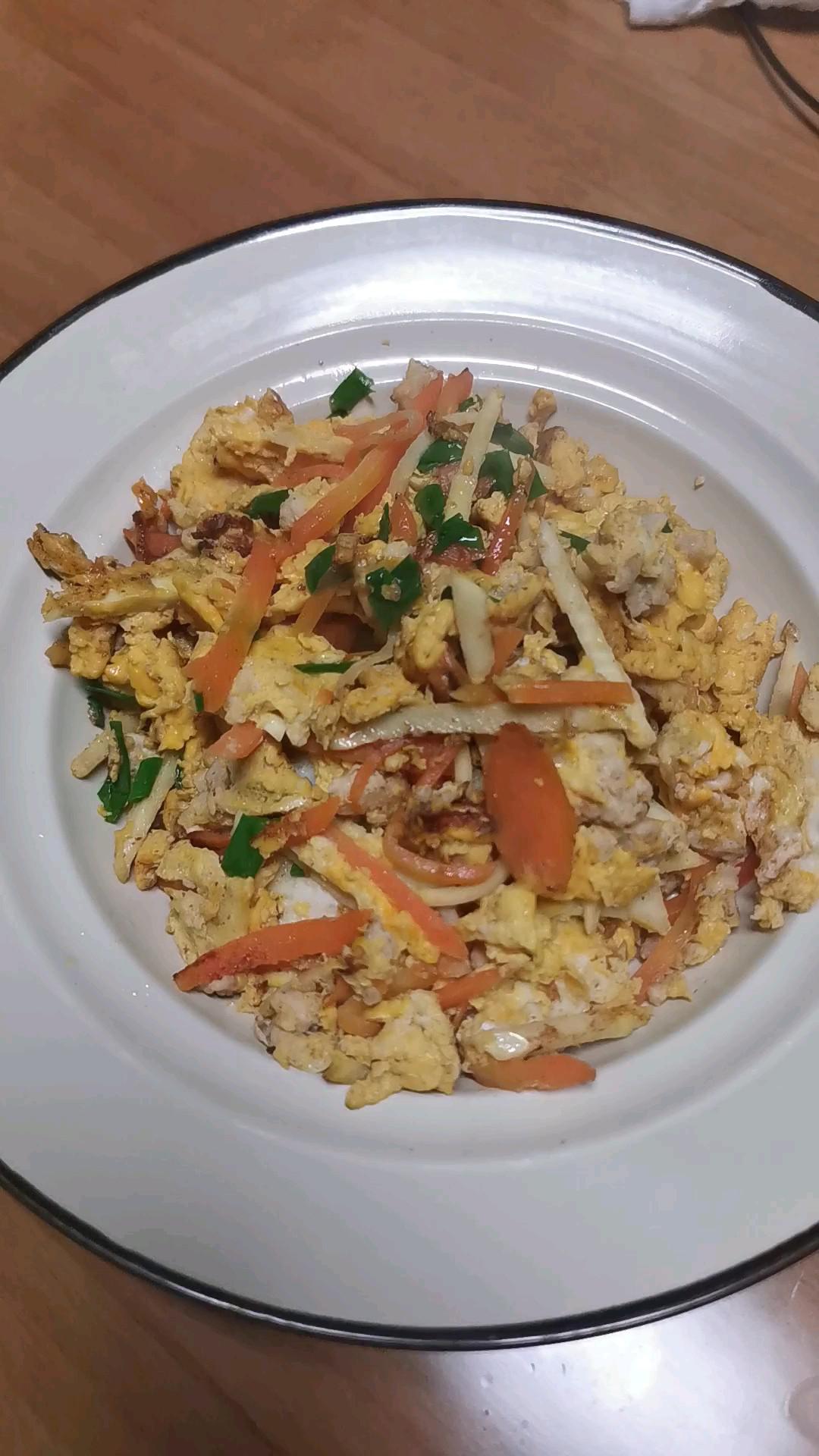 胡蘿卜炒鴨蛋的做法-家常味炒菜譜-易網健康養生網 胡蘿卜炒鴨蛋的做法-家常味炒菜譜