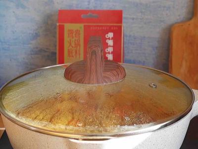 火鍋雞的家常做法，香辣過癮簡單易做，配米飯?zhí)嘛埨驳淖龇?香辣味燒菜譜