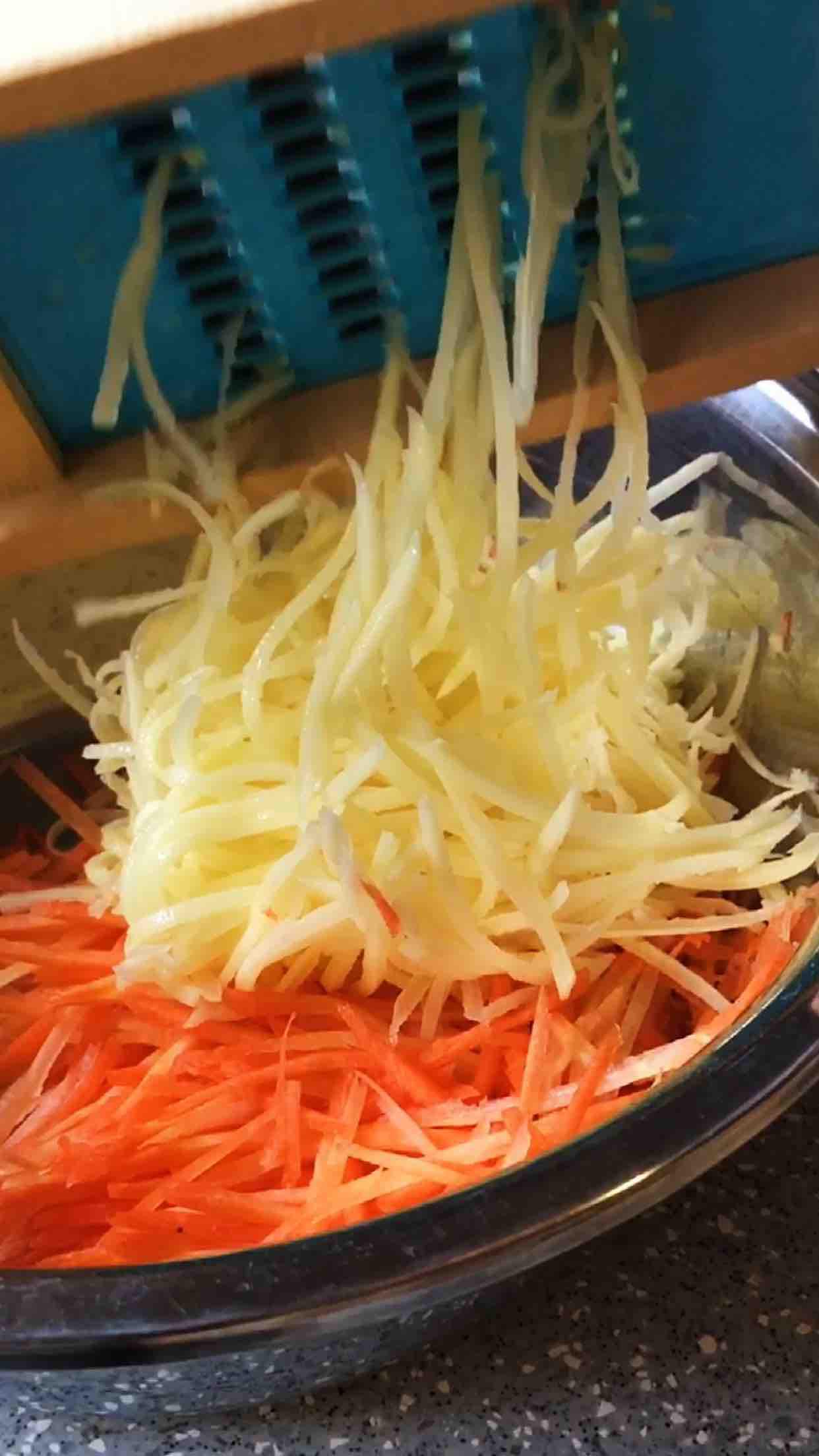 素炒三彩絲的做法-家常味炒菜譜