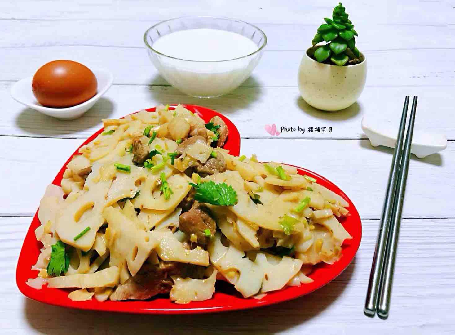 蓮藕炒肉片的做法-咸鮮味炒菜譜