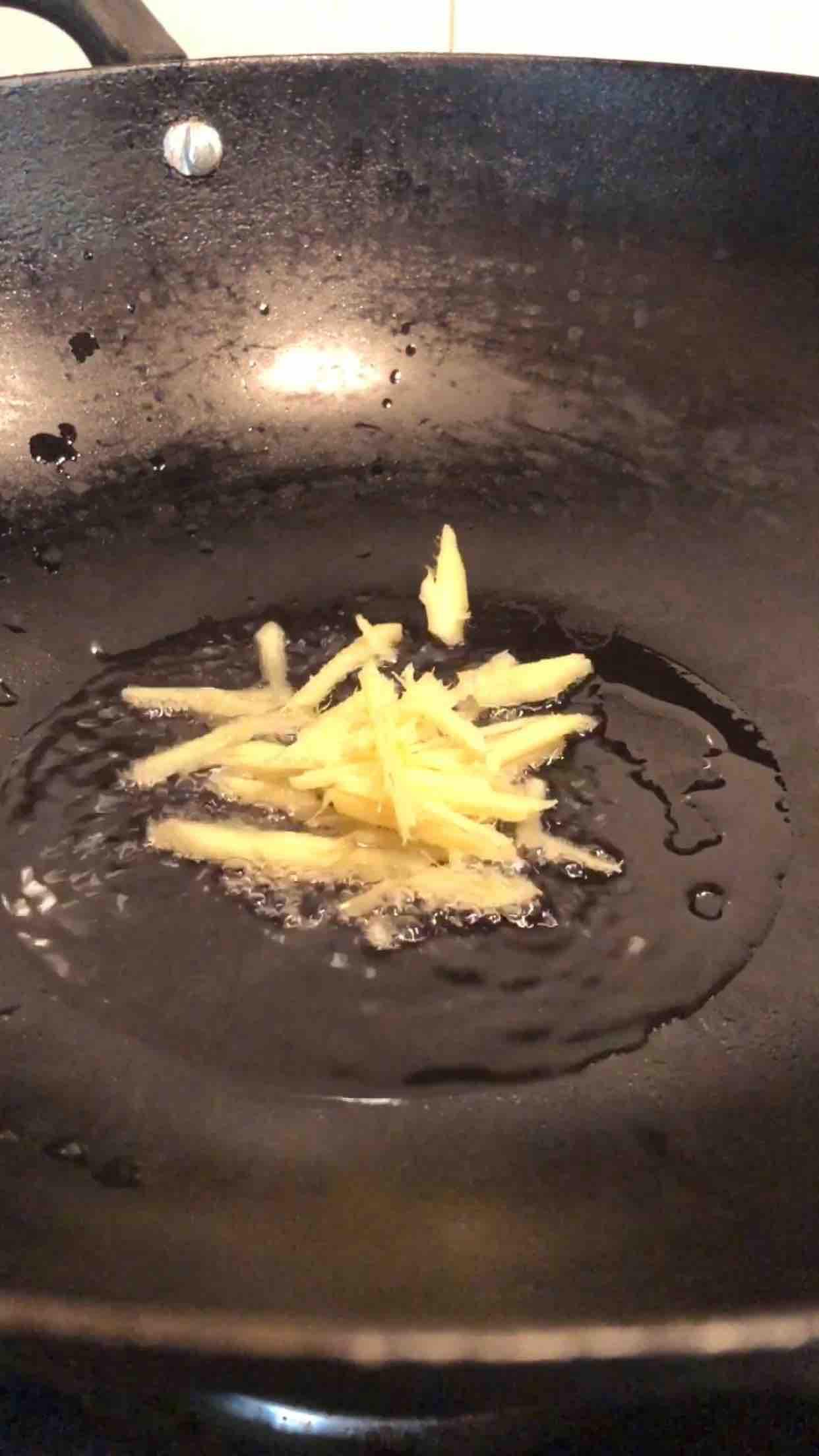 蔥燒海參的做法-家常味燒菜譜