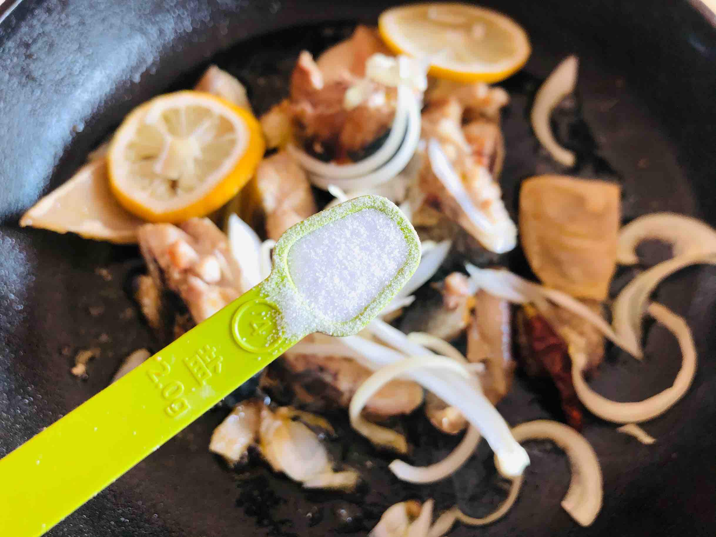 鲅魚燉豆腐的做法-咸鮮味燉菜譜