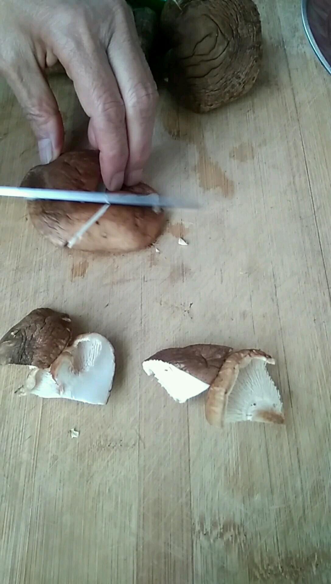 三色素炒低脂健康菜的做法-家常味炒菜譜