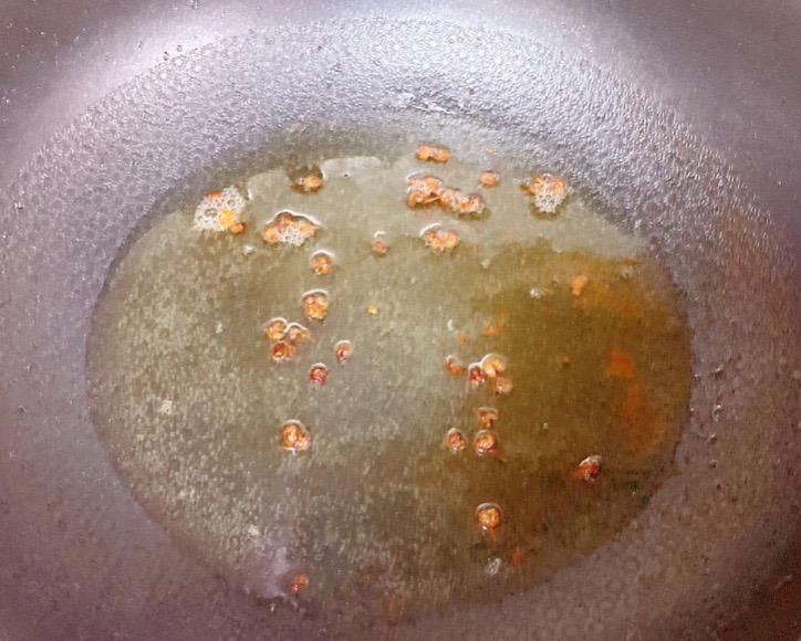 土豆燒雞腿肉的做法-香辣味燒菜譜