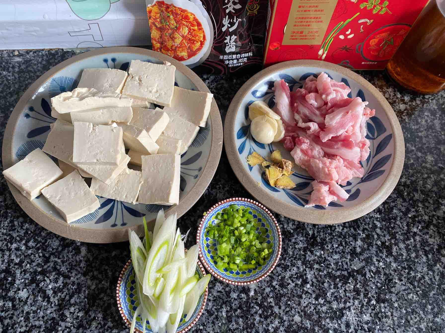 干鍋豆腐的做法-家常味炒菜譜