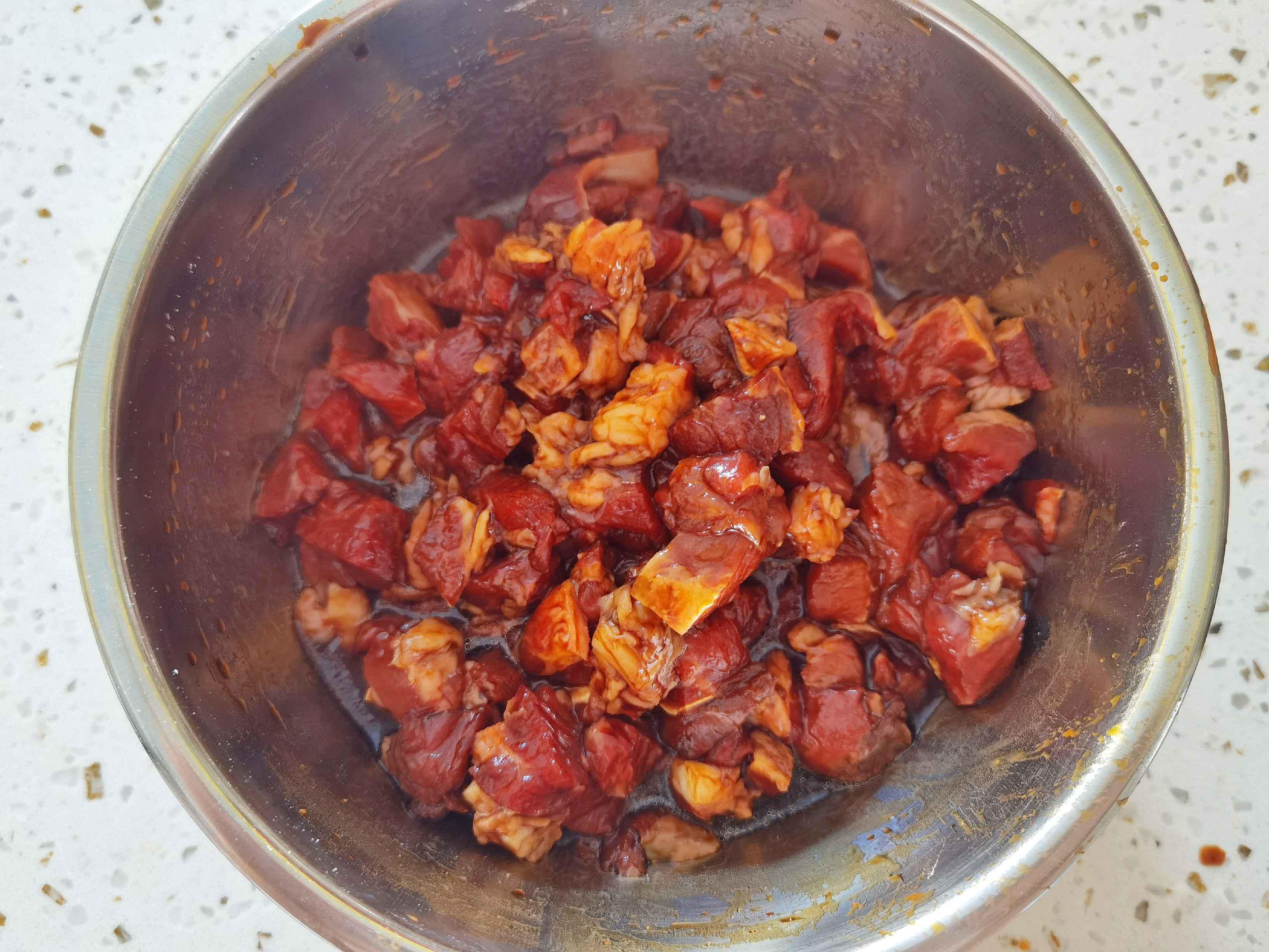 輕松年夜飯-孜然土豆牛肉,燒烤味解饞下酒又下飯的做法-其它口味炒菜譜-易網健康養生網 輕松年夜飯-孜然土豆牛肉,燒烤味解饞下酒又下飯的做法-其它口味炒菜譜