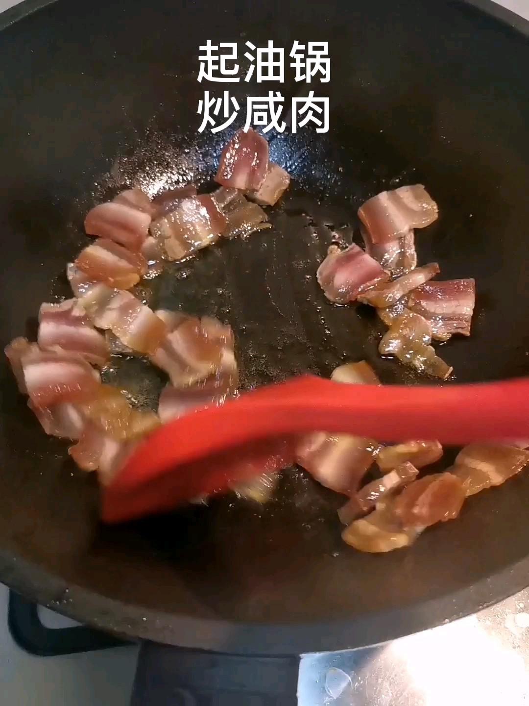 咸肉炒花菜的做法-咸鮮味燒菜譜