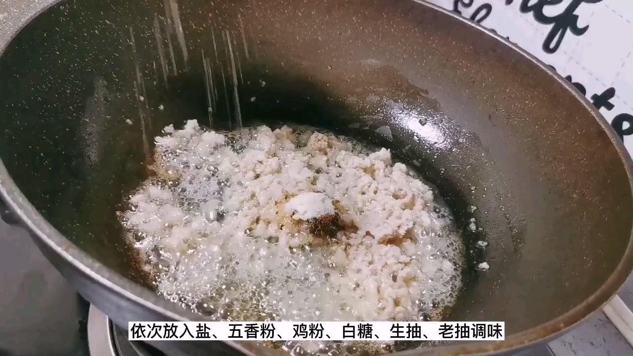 茄子不要油炸了,蒸著吃才更健康:肉沫蒸茄子的做法-咸鮮味蒸菜譜-易網健康養生網 茄子不要油炸了,蒸著吃才更健康:肉沫蒸茄子的做法-咸鮮味蒸菜譜