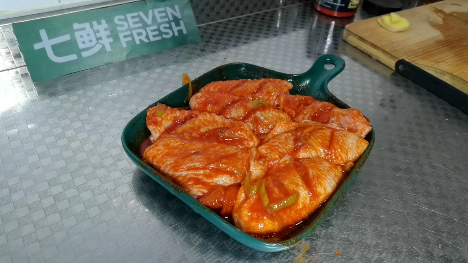 味道可以媲美肯德基的奧爾良烤翅的做法-其它口味烤菜譜-易網健康養生網 味道可以媲美肯德基的奧爾良烤翅的做法-其它口味烤菜譜