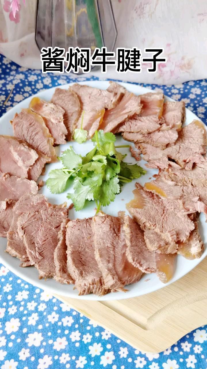 醬燜牛腱子的做法-咸鮮味燉菜譜