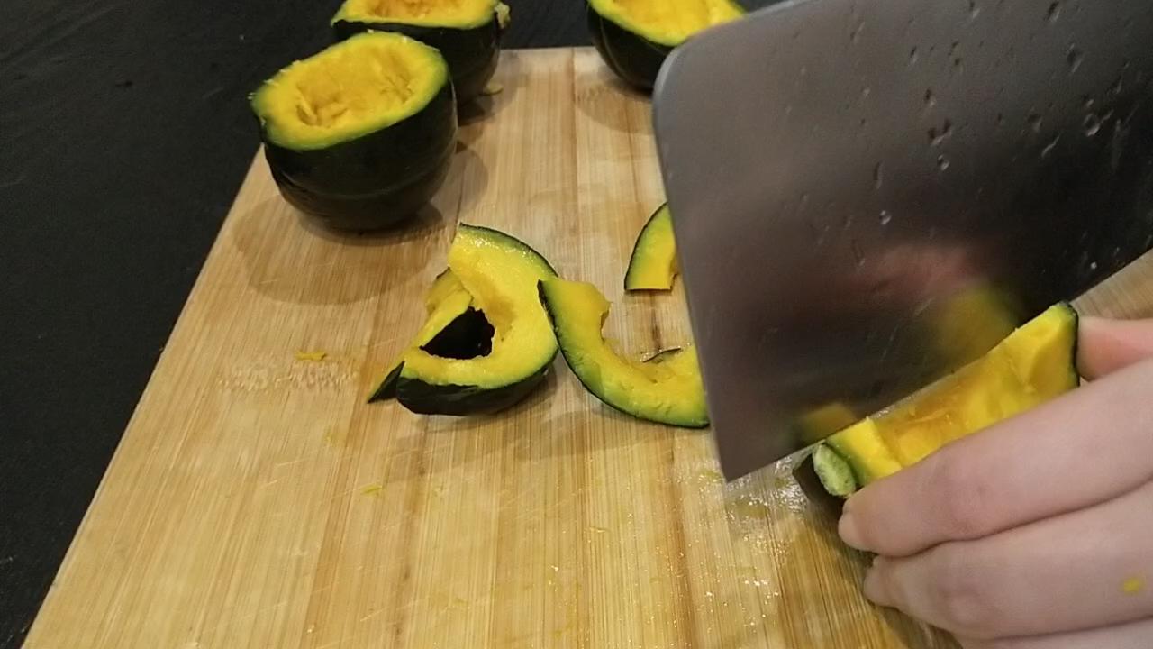 黑胡椒風(fēng)味烤貝貝南瓜的做法-家常味烤菜譜