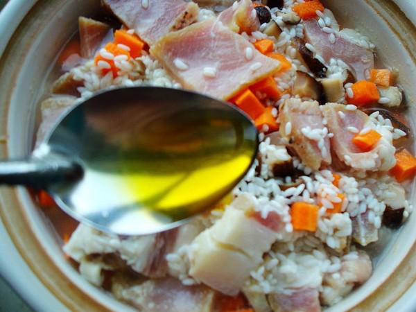 臘肉煲仔飯的做法-家常味燜菜譜