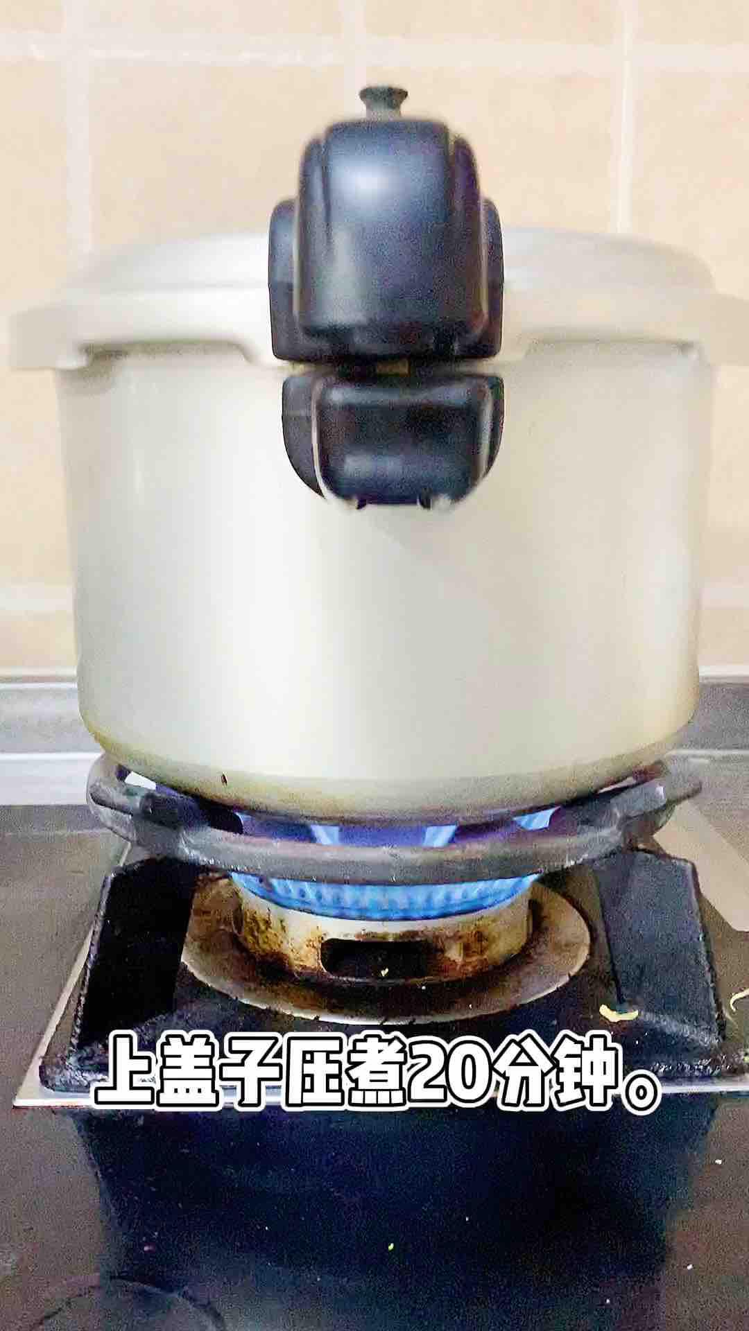 土雞兩次，合理安排有湯又有菜的做法-家常味煮菜譜