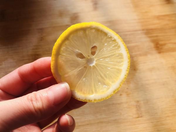 香煎鲅魚 │簡單美味 配米飯超級下飯的做法-咸鮮味煎菜譜-易網健康養生網 香煎鲅魚 │簡單美味 配米飯超級下飯的做法-咸鮮味煎菜譜